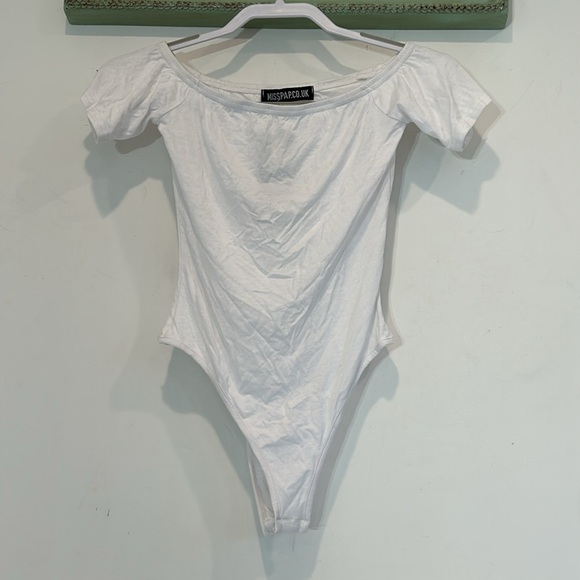 MISSPAP.CO.UK OFF THE SHOULDER WHITE BODYSUIT WOMENS SIZE 6 new w tags - Picture 3 of 5